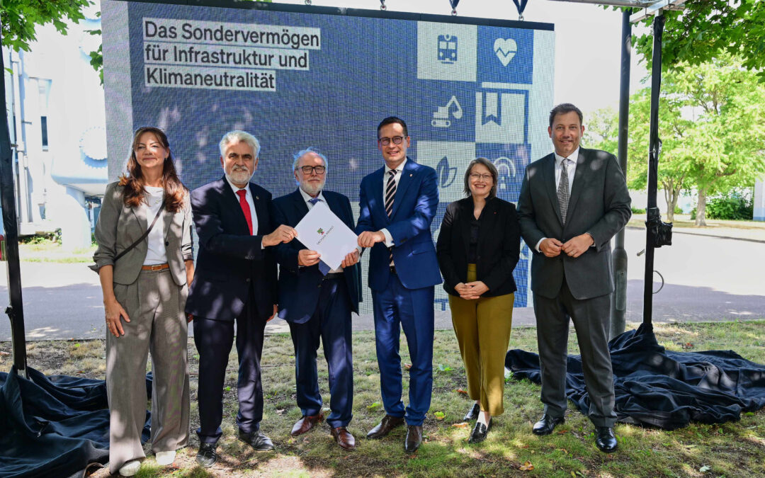 Fördermittelübergabe Wasserwerk Beesen